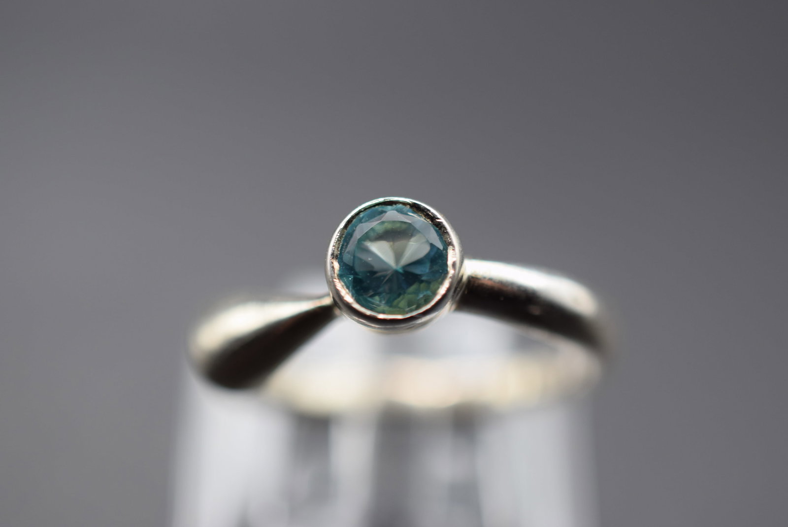 Blue Solitaire Ring Vintage Sterling Size 5.75 Lot HK 414 (1 of 2)