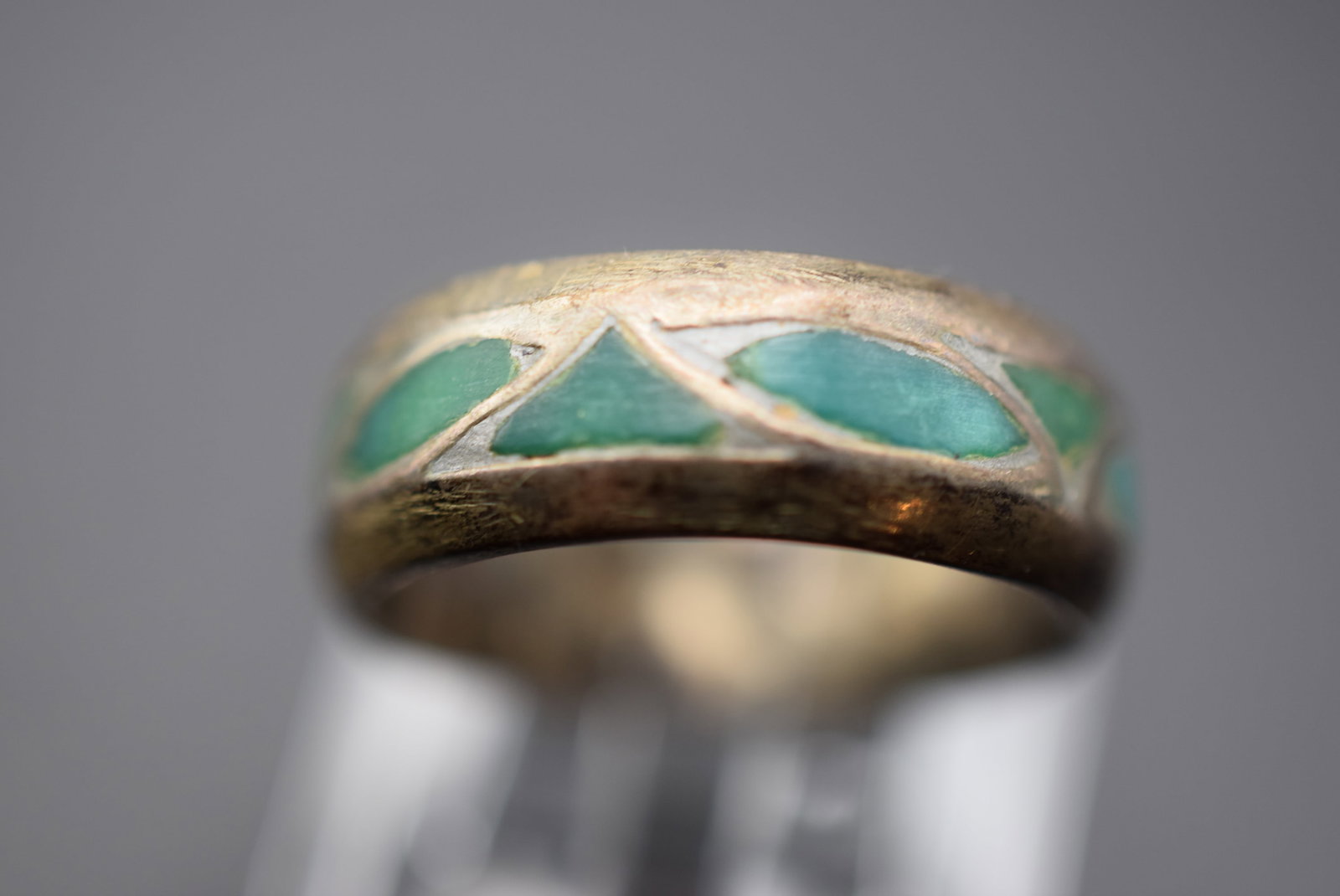 Inlaid Turquoise Band Ring Vintage Sterling size 7.5 Lot HK 460: Inlaid Turquoise Band Ring Vintage Sterling size 7.5