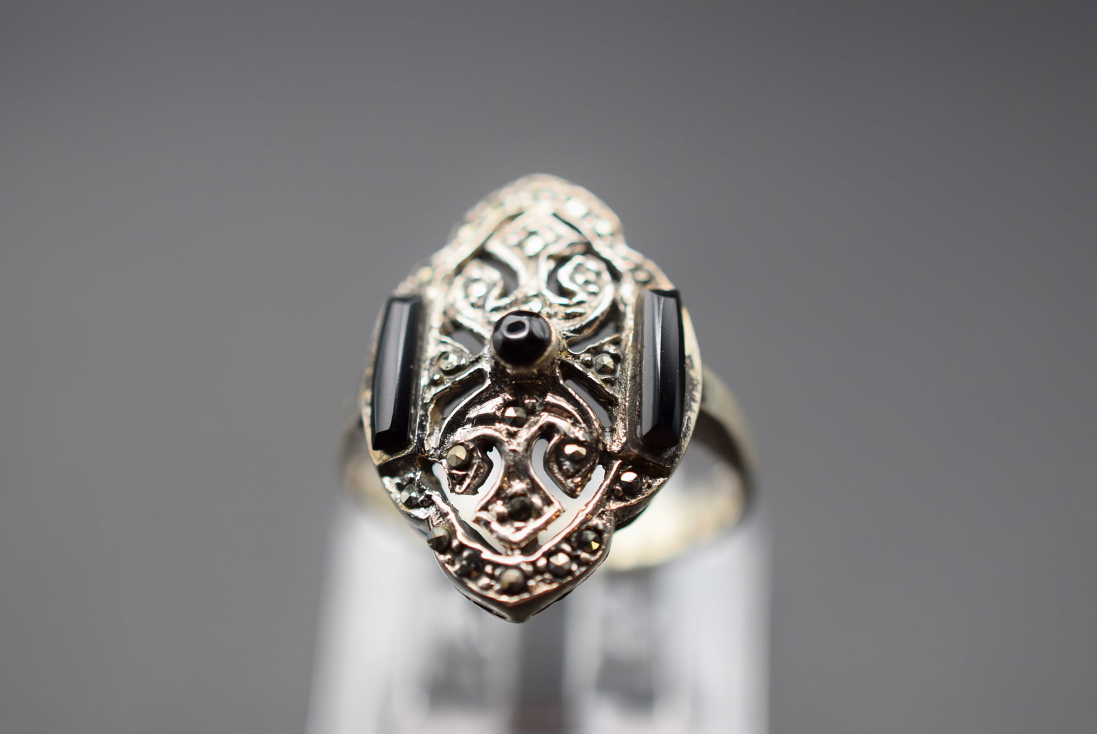 Onyx Marcasite Ring Vintage Sterling Size 6.75 Lot HK 463 (1 of 2)