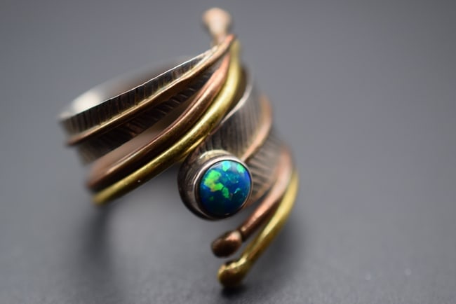 Copper Brass Silver Faux Opal Feather Pattern Wrap Rings Size 8 Lot EH 486 (1 of 2)