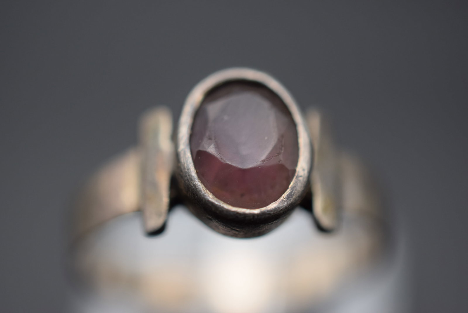 Amethyst Ring Vintage Sterling Size 8 Lot HK 520 (1 of 2)