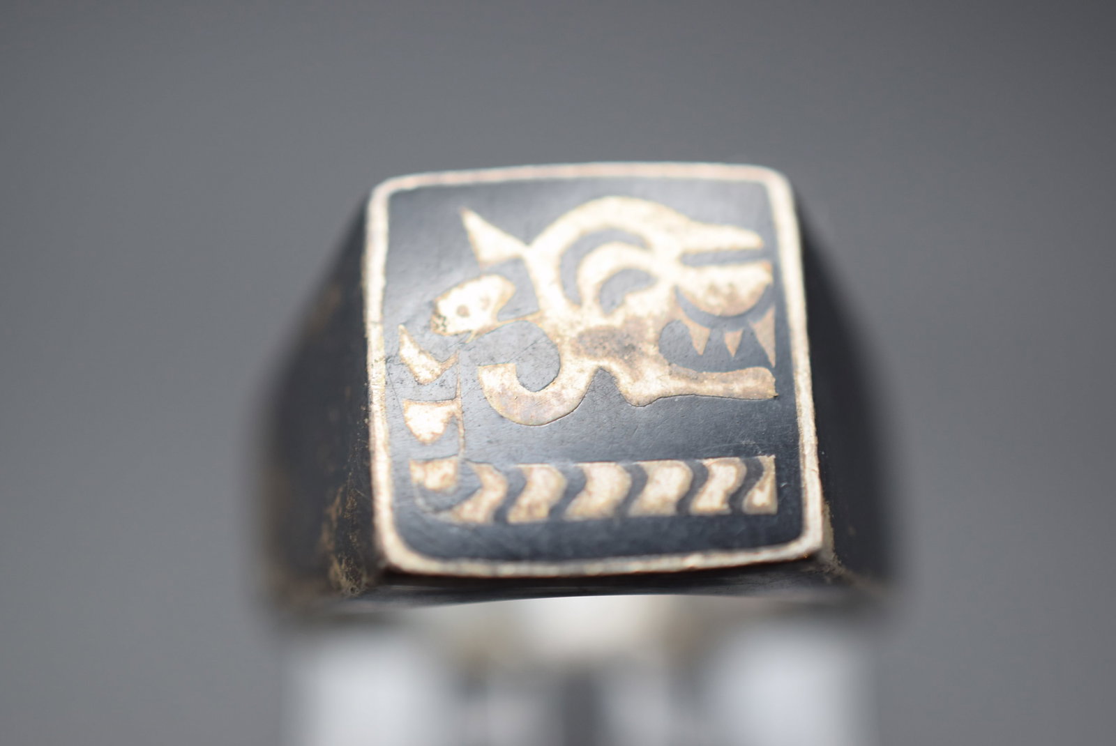 Enamel Dragon Face Ring Vintage Sterling Size 11.5 weighs 13.27 grams Lot HK 522: Enamel Dragon Face Ring Vintage Sterling Size 11.5 weighs 13.27 grams