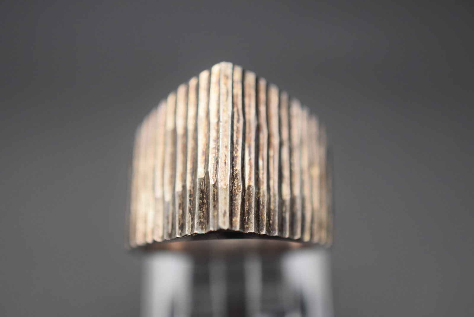 Dome Ridged HUGE THICK Ring Vintage Sterling Size 9.5 Weighs 16.18 grams Lot HK 535: Dome Ridged HUGE THICK Ring Vintage Sterling Size 9.5 Weighs 16.18 grams