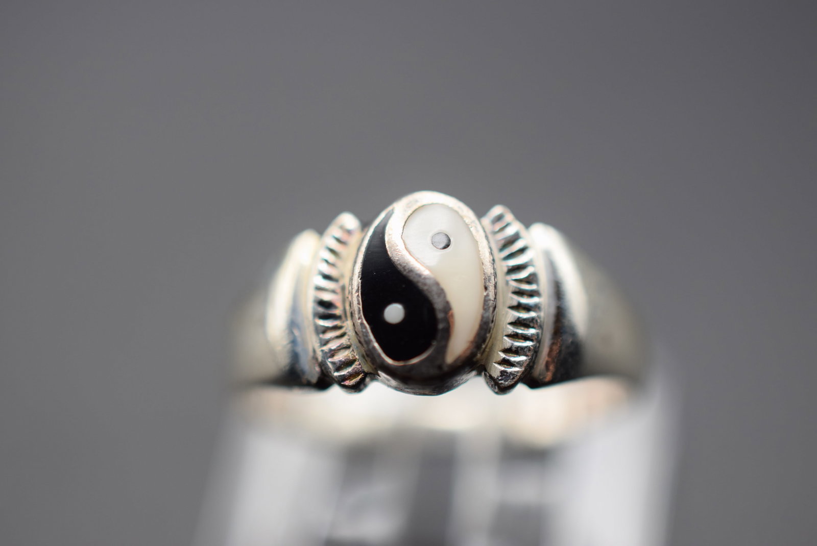 Ying Yang Ring Vintage Sterling Size 7 Lot HK 569: Ying Yang Ring Vintage Sterling Size 7