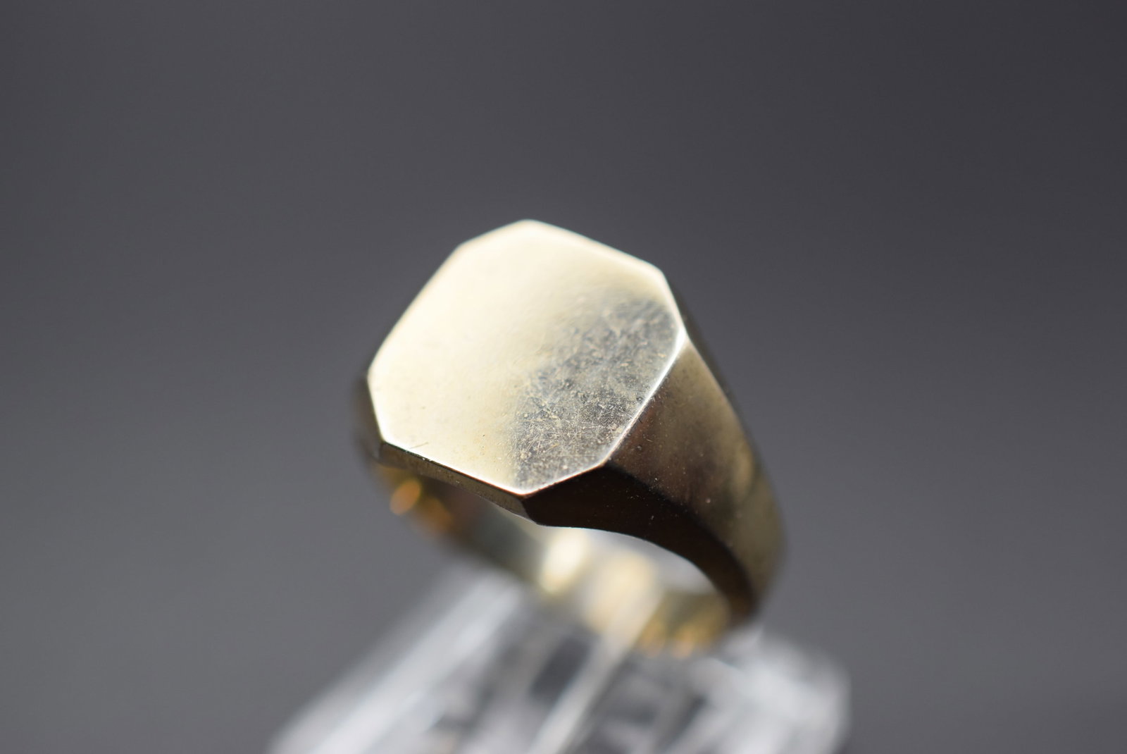 1970's Ring Vintage Lot HK 576: 1970's Ring Vintage