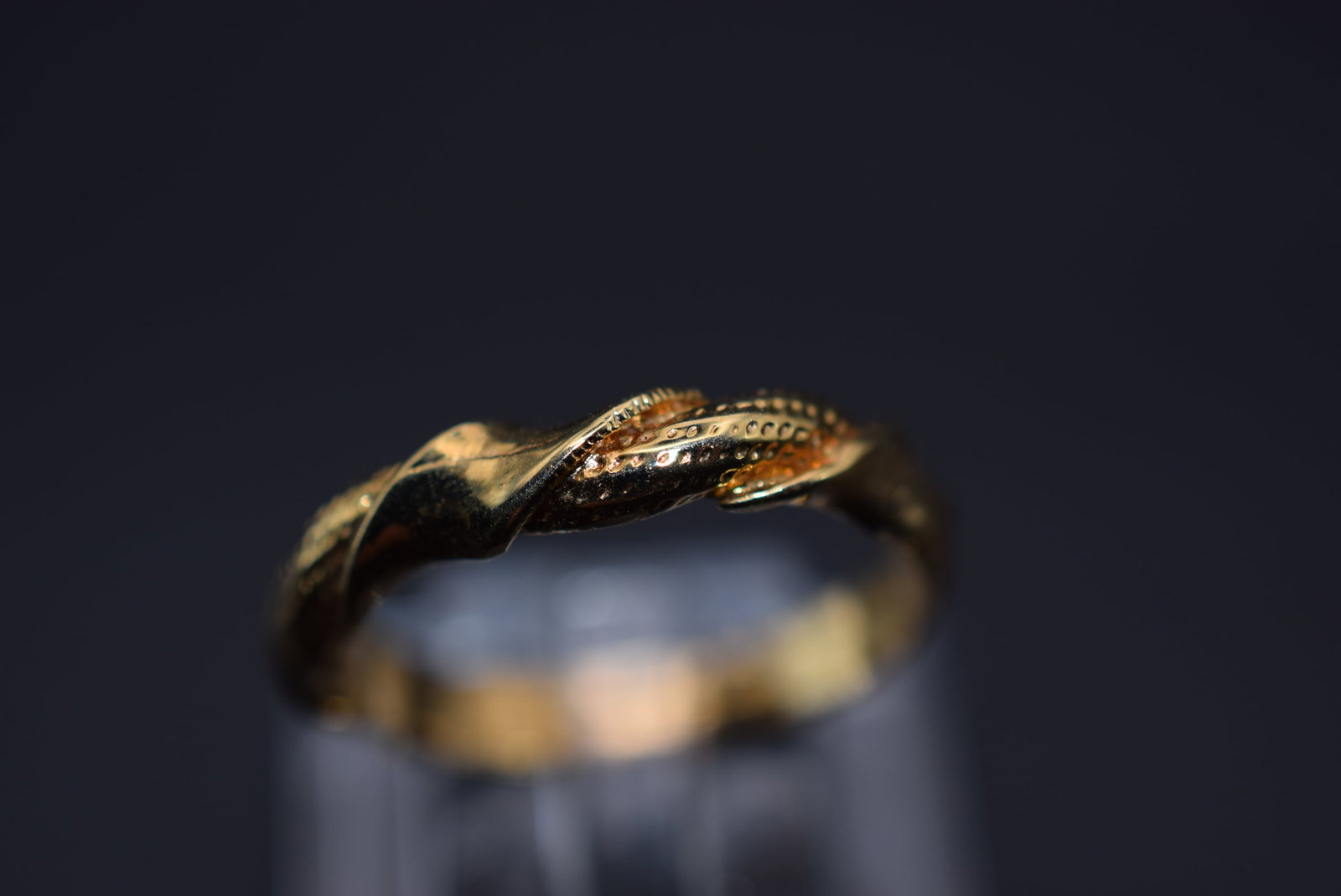 Twisted Dots 1970's Ring Vintage Lot HK 588: Twisted Dots 1970's Ring Vintage