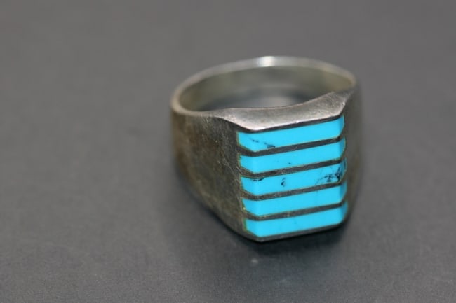 Sterling Silver 925 Turquoise Native Ring Size 14 Lot 630: Sterling Silver 925 Turquoise Native Ring Size 14 top measures a huge 3/4" and it weighs 18.69 grams of silver sterling signed on the inside