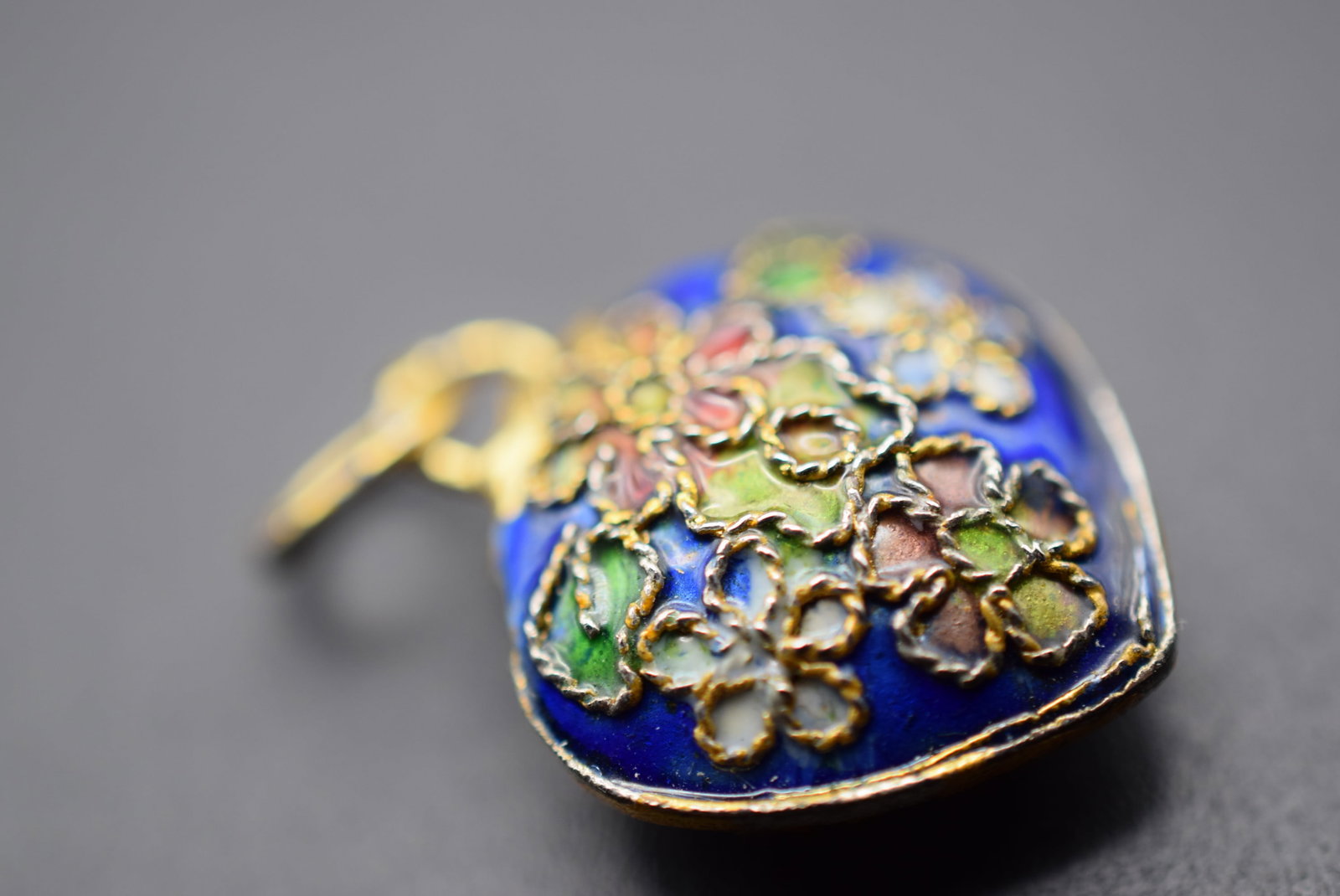 Cloisonne Pendant Vintage Lot HK 653: Cloisonne Pendant Vintage