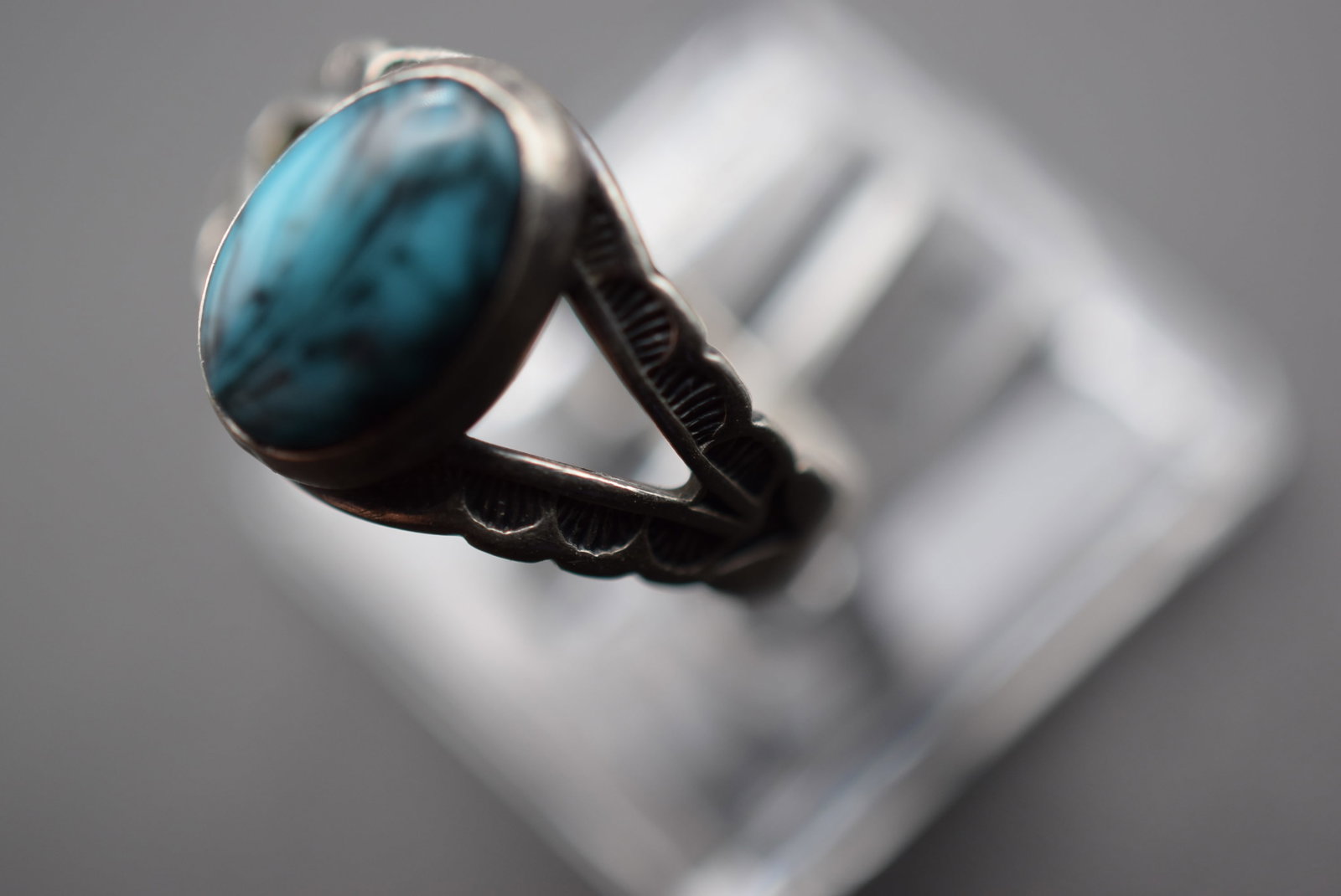 Vintage Sterling Silver 925 Vintage Ring Size 5 Lot EH 656: Vintage Sterling Silver 925 Vintage Ring Size 5 top measures 1/2" signed inside Sterling weighs 2.17 grams