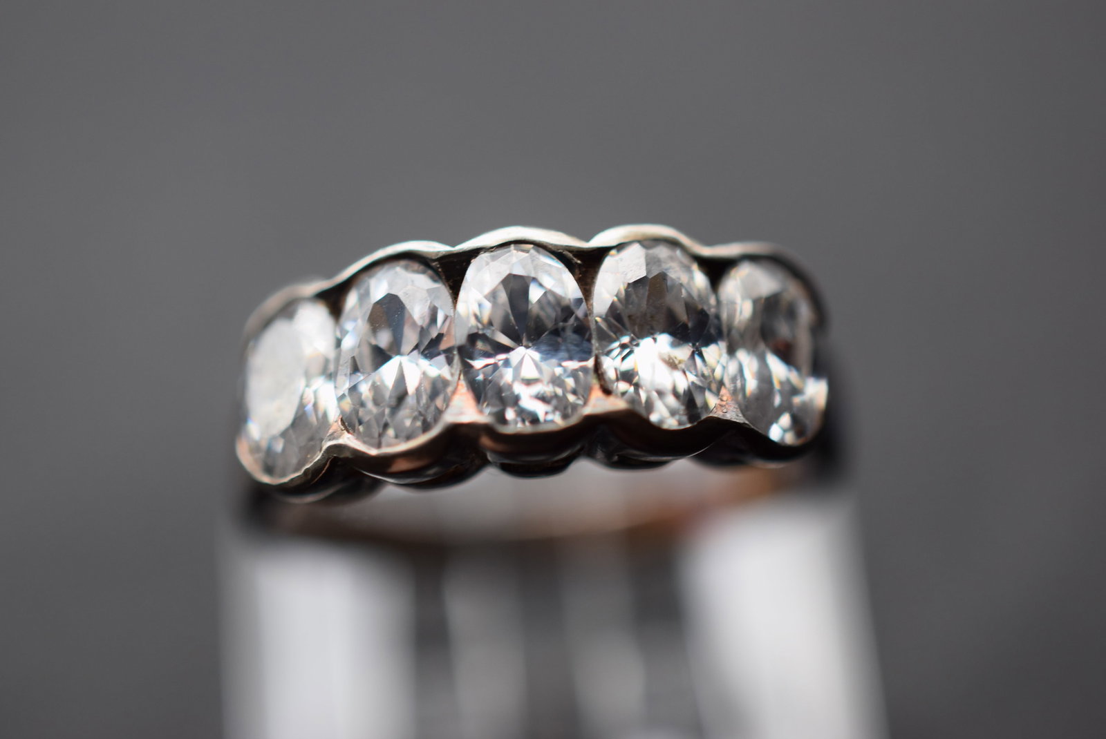 CZ Beauty Sterling Silver 925 Vintage Ring Size 6.75 Lot EH 903: CZ Beauty Sterling Silver 925 Vintage Ring Size 6.75 measures 3/8" wide signed 925 weighs 2.91 grams
