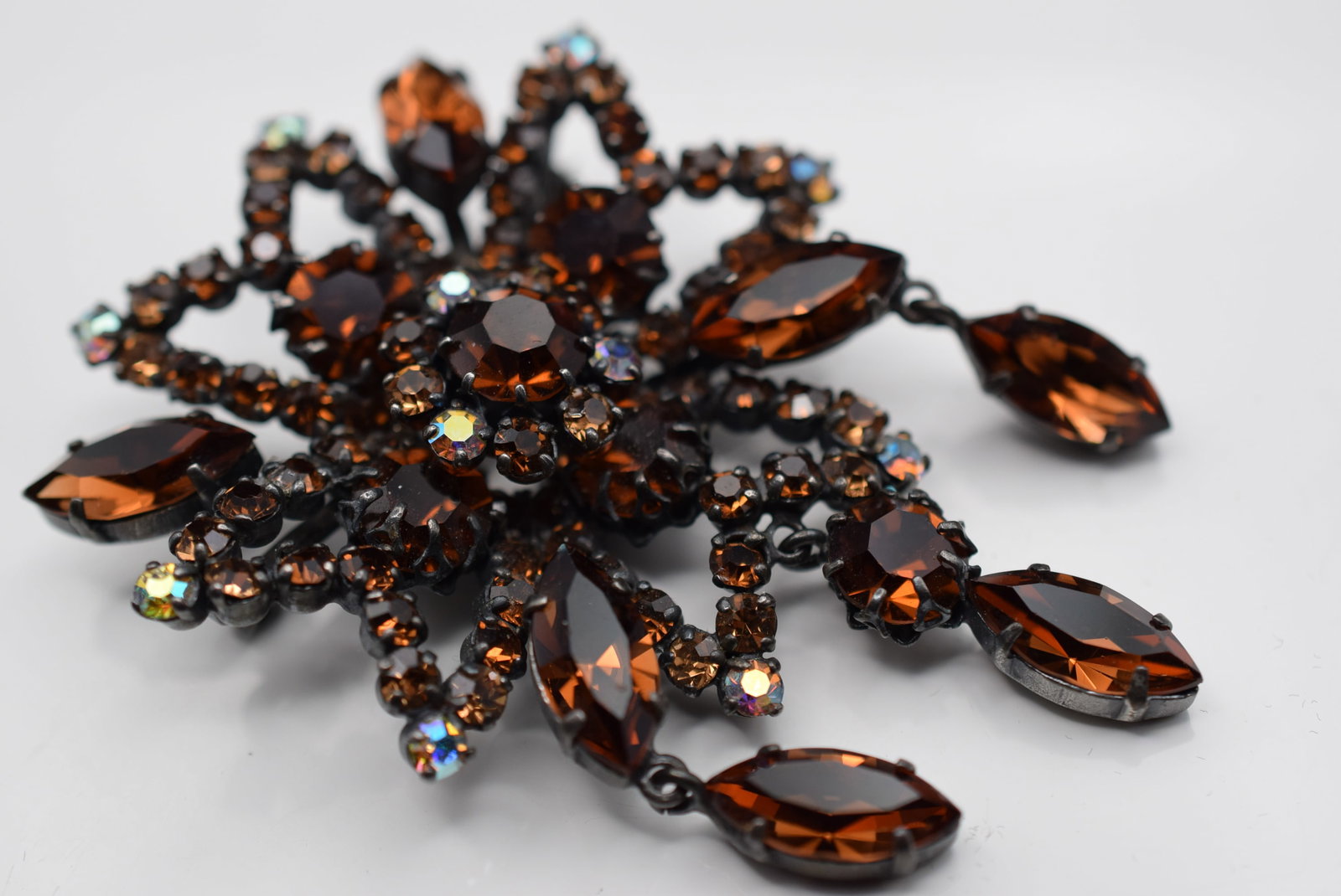 Signed Japanned Brooch Pin 1940's Huge with Decadent Drops Lot HK 907 (1 of 3)