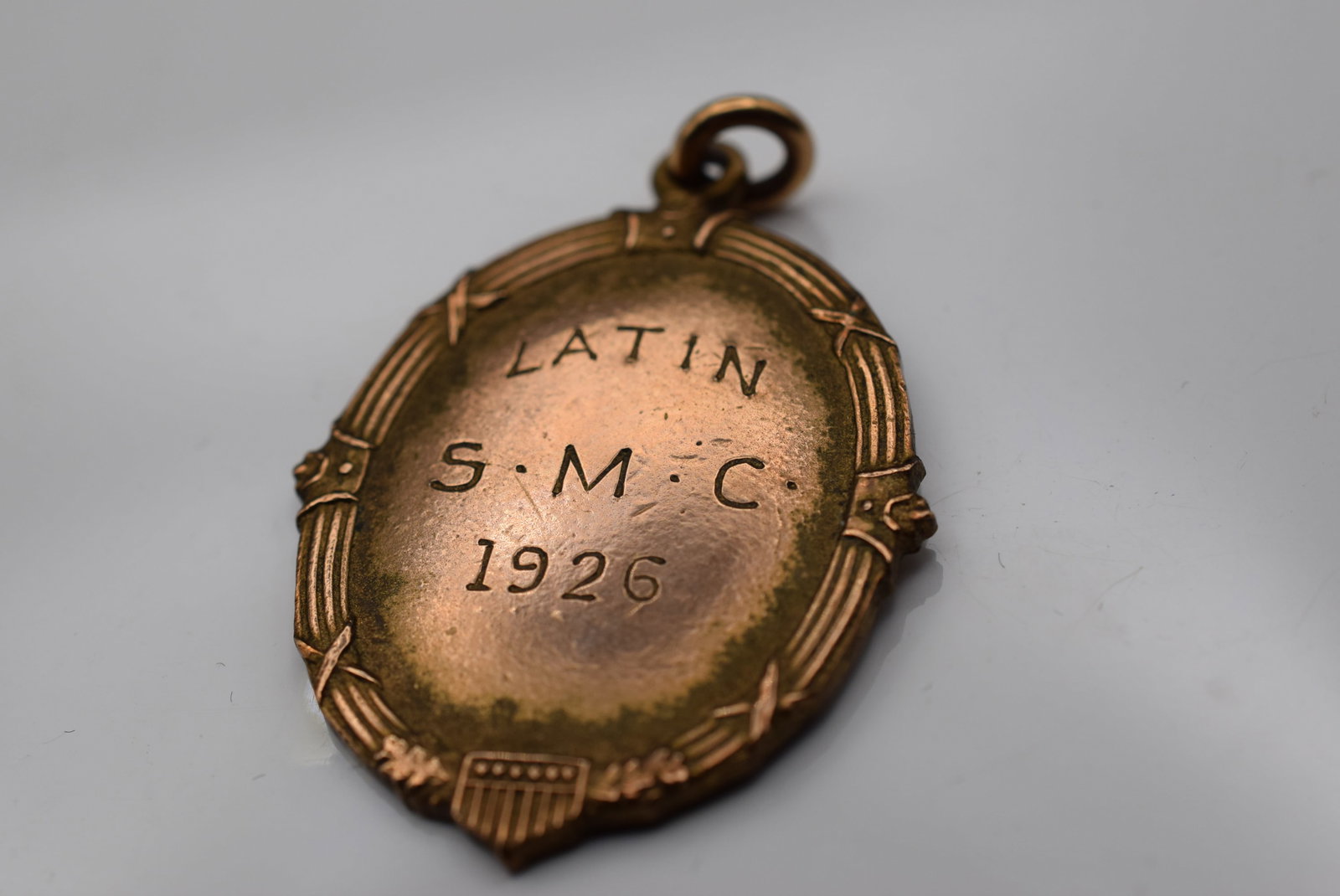 1926 Latin S.M.C. Edwardian Pendant Vintage Lot EH 937: 1926 Latin S.M.C. Edwardian Pendant Vintage measures 1 1/2" x 1 1/4"