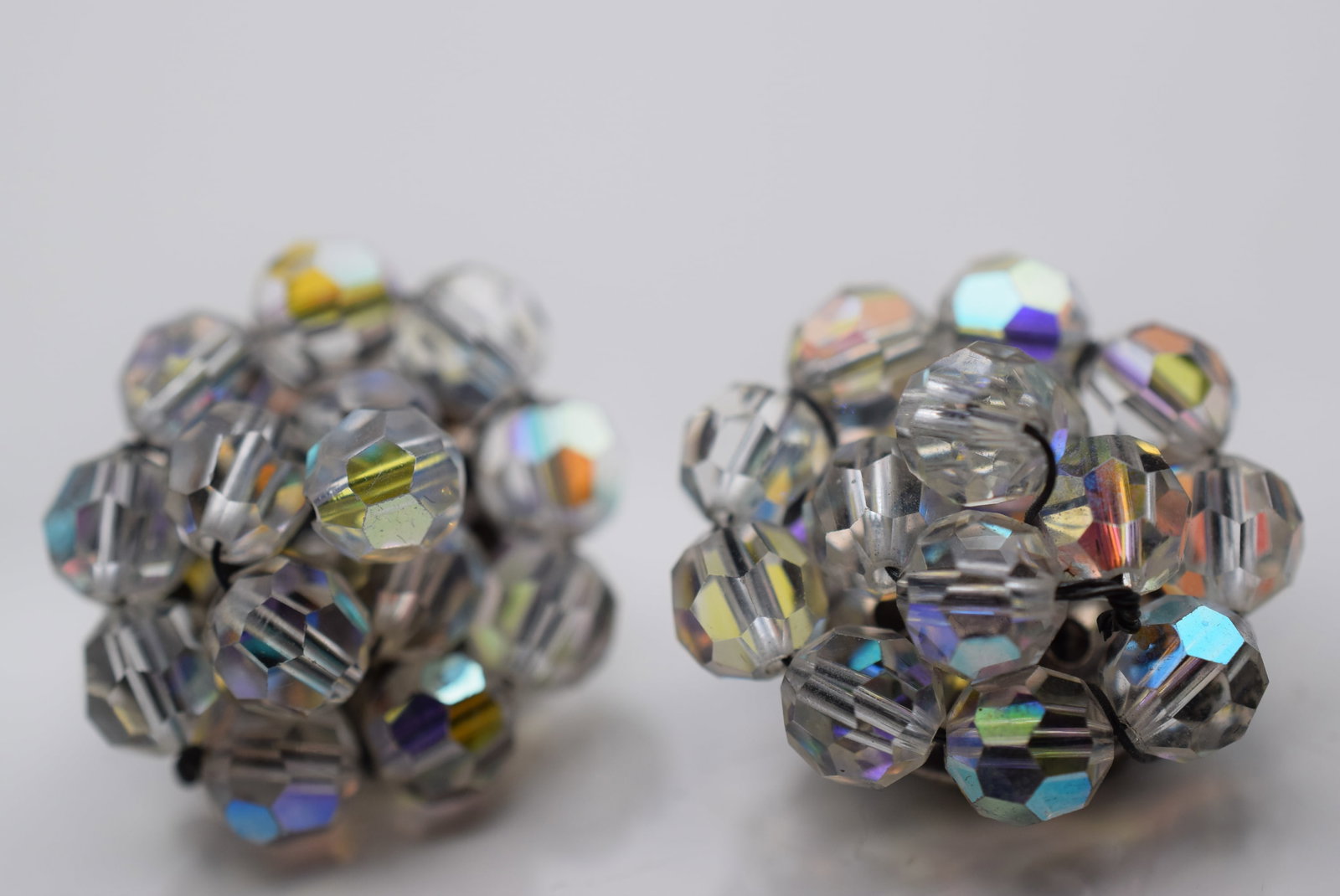 Rhinestone Crystal 1940's Vintage Clip Earrings Lot EH 955: Rhinestone Crystal 1940's Vintage Clip Earrings measures 1"