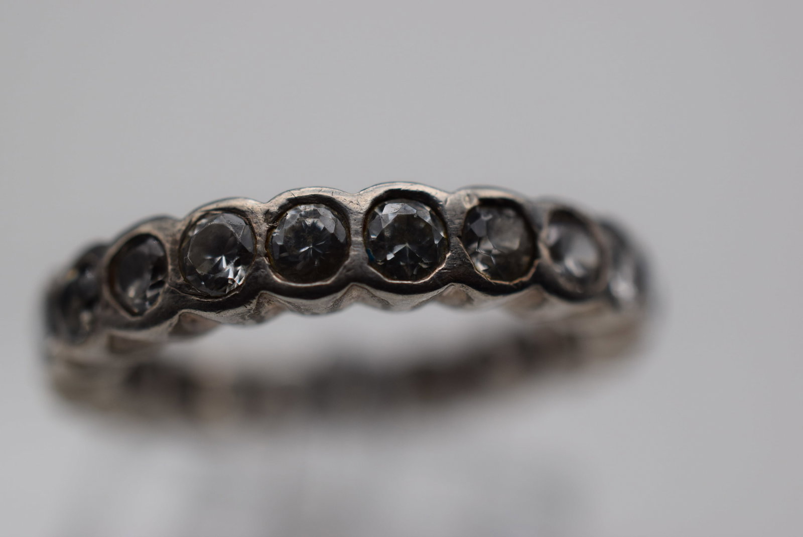 Eternity CZ Sterling Silver 925 Vintage Ring Size 7.25 Lot EH 965 (1 of 2)