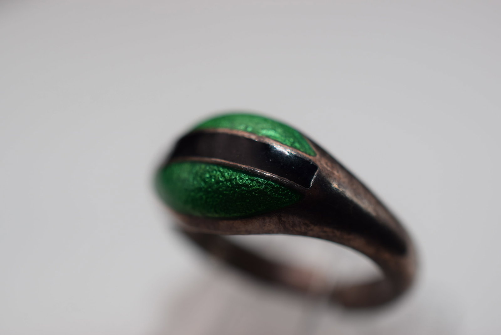 Enamel Green and Onyx Sterling Silver 925 Vintage Ring Size 4.5 Lot EH 968 (1 of 2)