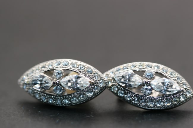 Diamante Rhinestone Clip Earrings Lot 1037: Diamante Rhinestone Clip Earrings measures 1" x 1/2"