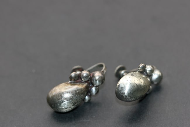 Silver Screw Back Vintage Earrings Sterling Lot 1101 (1 of 2)
