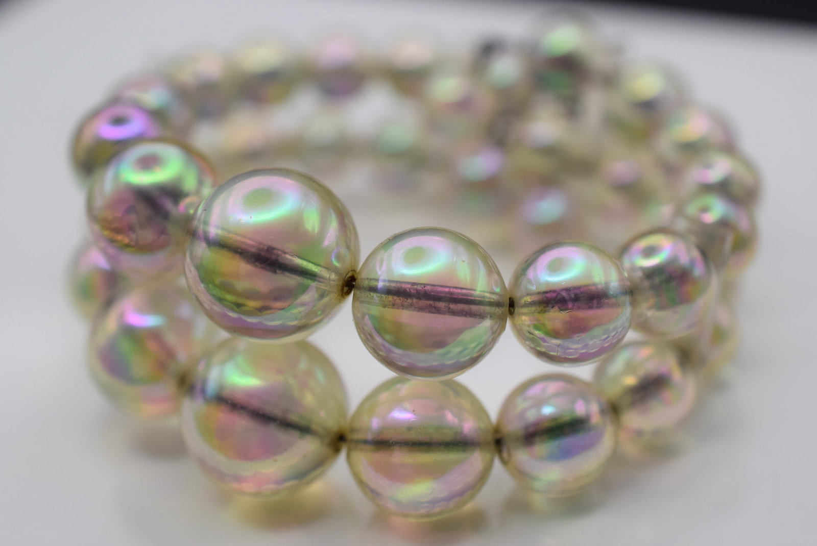 Irridescent Memory Wired 1950's Bracelet Lot HK 1129 (1 of 2)