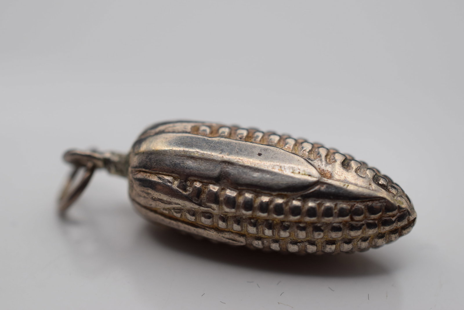 Corn Cob Charm Sterling Vintage Pendant Lot HK 1138 (1 of 2)