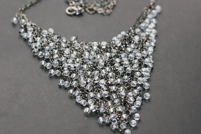 Glass Bead Bib Necklace Lot 1177: Glass Bead Bib Necklace measures 17" x 3 1/4" Black Japanned chain