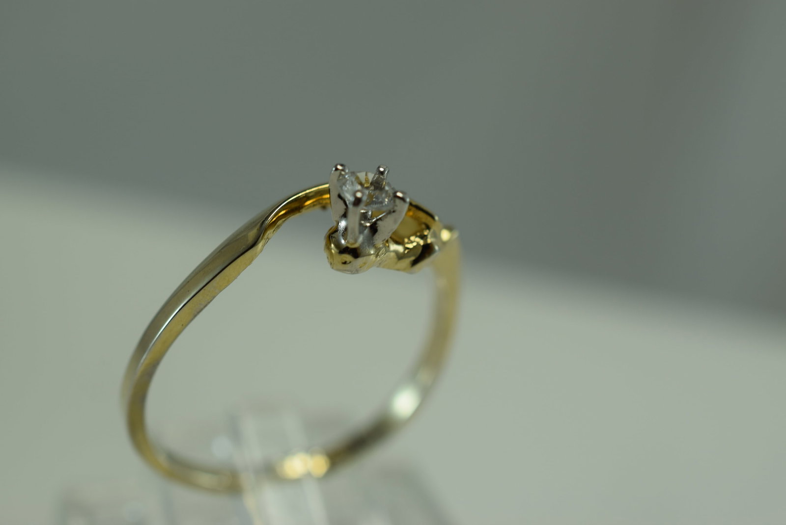 1970's vintage Ring Size 5.75 Lot IL 30 (1 of 2)