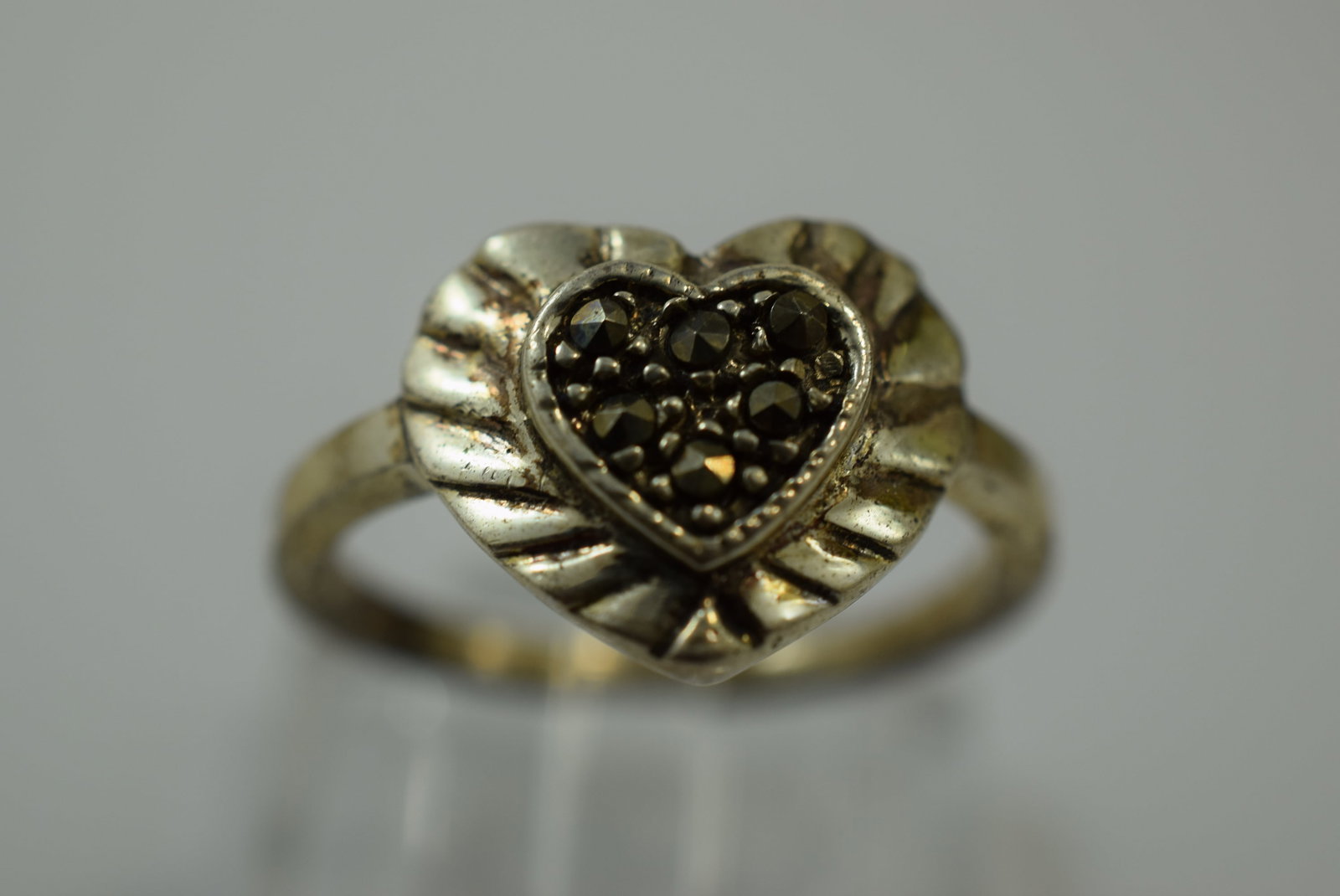 Heart Marcasite Vintage Sterling Ring Size 6.75 Lot IL 71: Heart Marcasite Vintage Sterling Ring Size 6.75