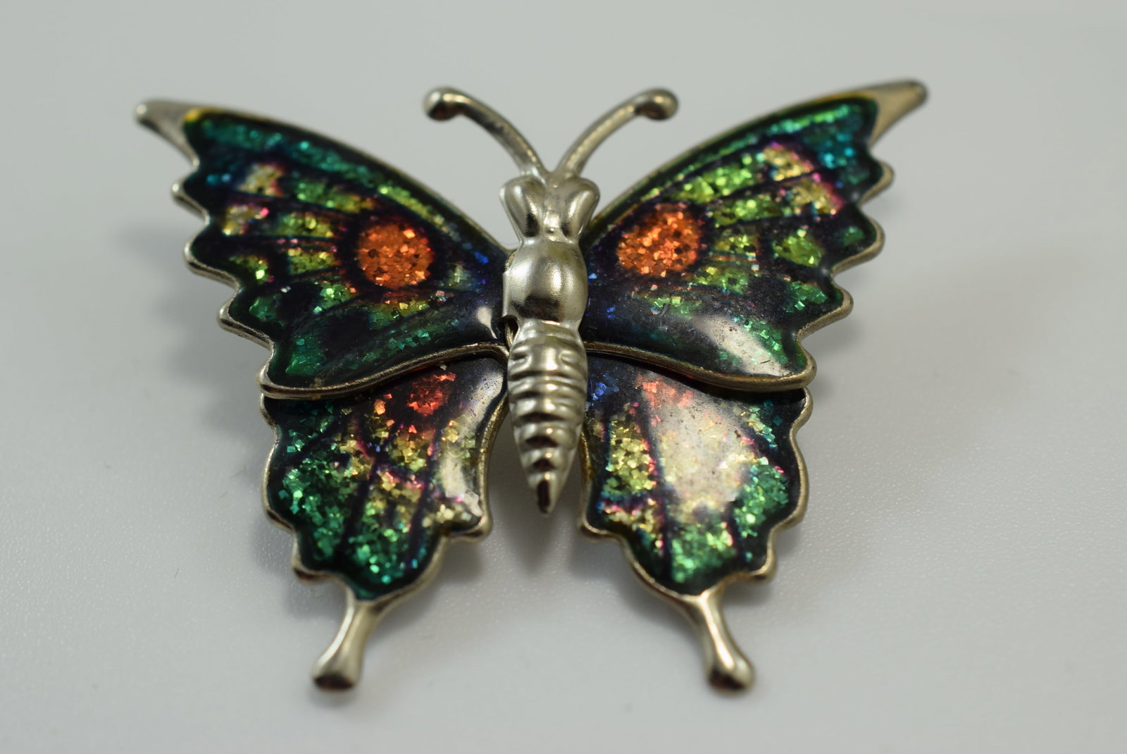 Butterfly Brooch Pin 1 3/4" Lot IL 194: Butterfly Brooch Pin 1 3/4"