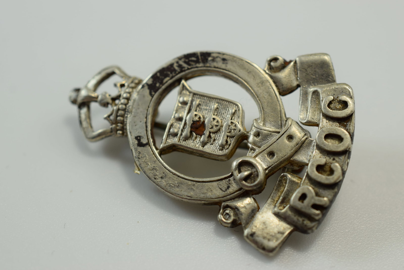 RCOC Royal C Ordnance Corps 1968 Sterling Brooch Lot IL 202 (1 of 2)