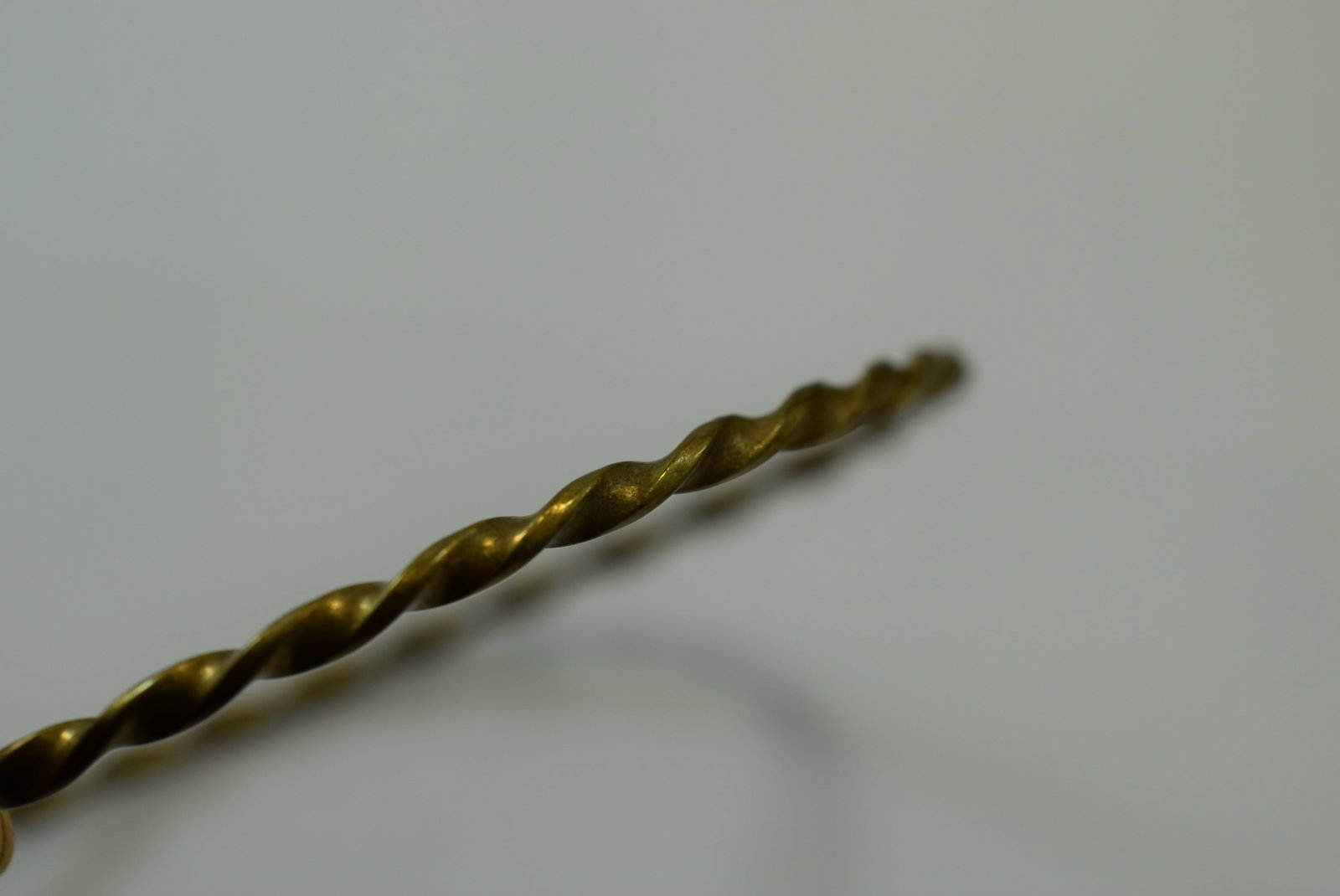 Twisted Brass Bangle Bracelet Lot IL 245 (1 of 2)