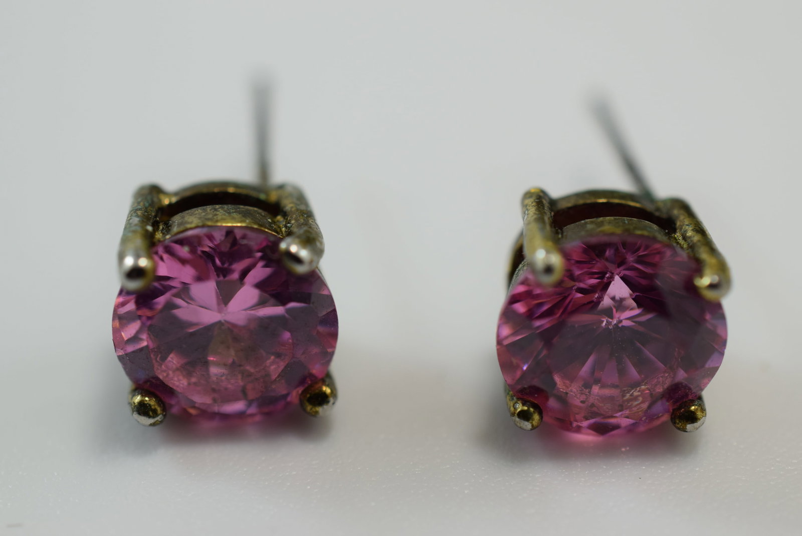 Pink Stud Pierced Earrings Lot IL 335: Pink Stud Pierced Earrings