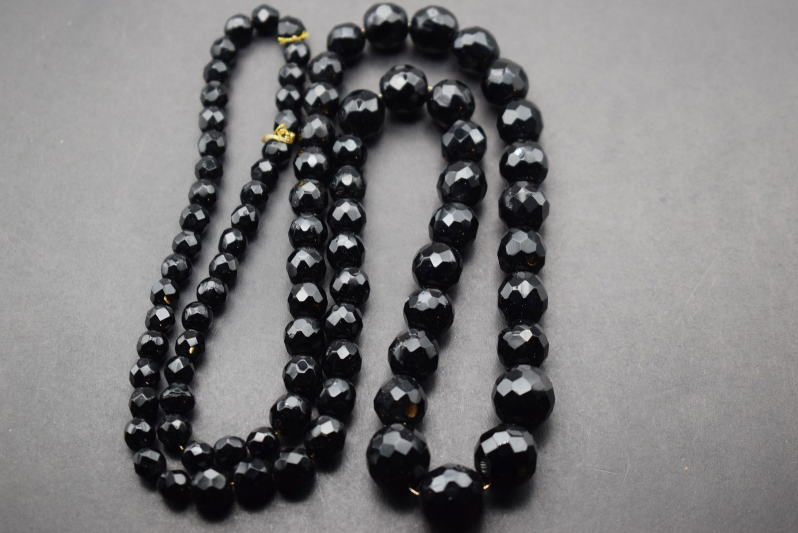 Jet Black Crystal Necklace Lot 373 (1 of 2)