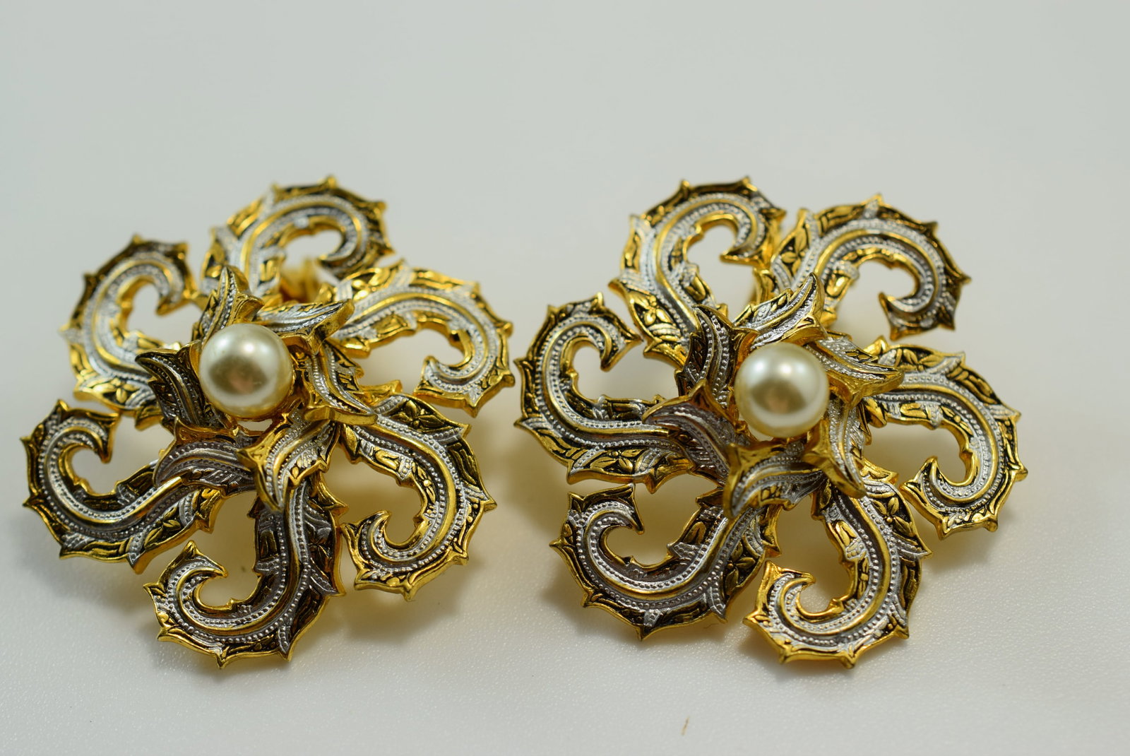 Wow Damascene Enamel Clip Earrings Really Nice Lot IL 378 (1 of 2)