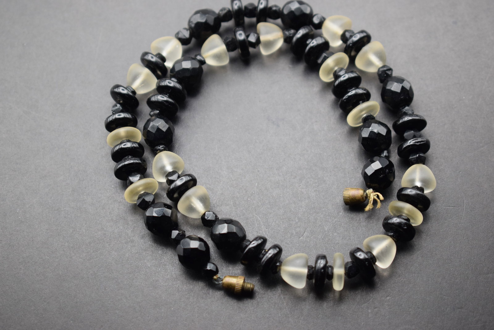 Frosted Givre Glass Vintage Necklace Lot 384: Frosted Givre Glass Vintage Necklace 17" long black and white clear with barrel clasp