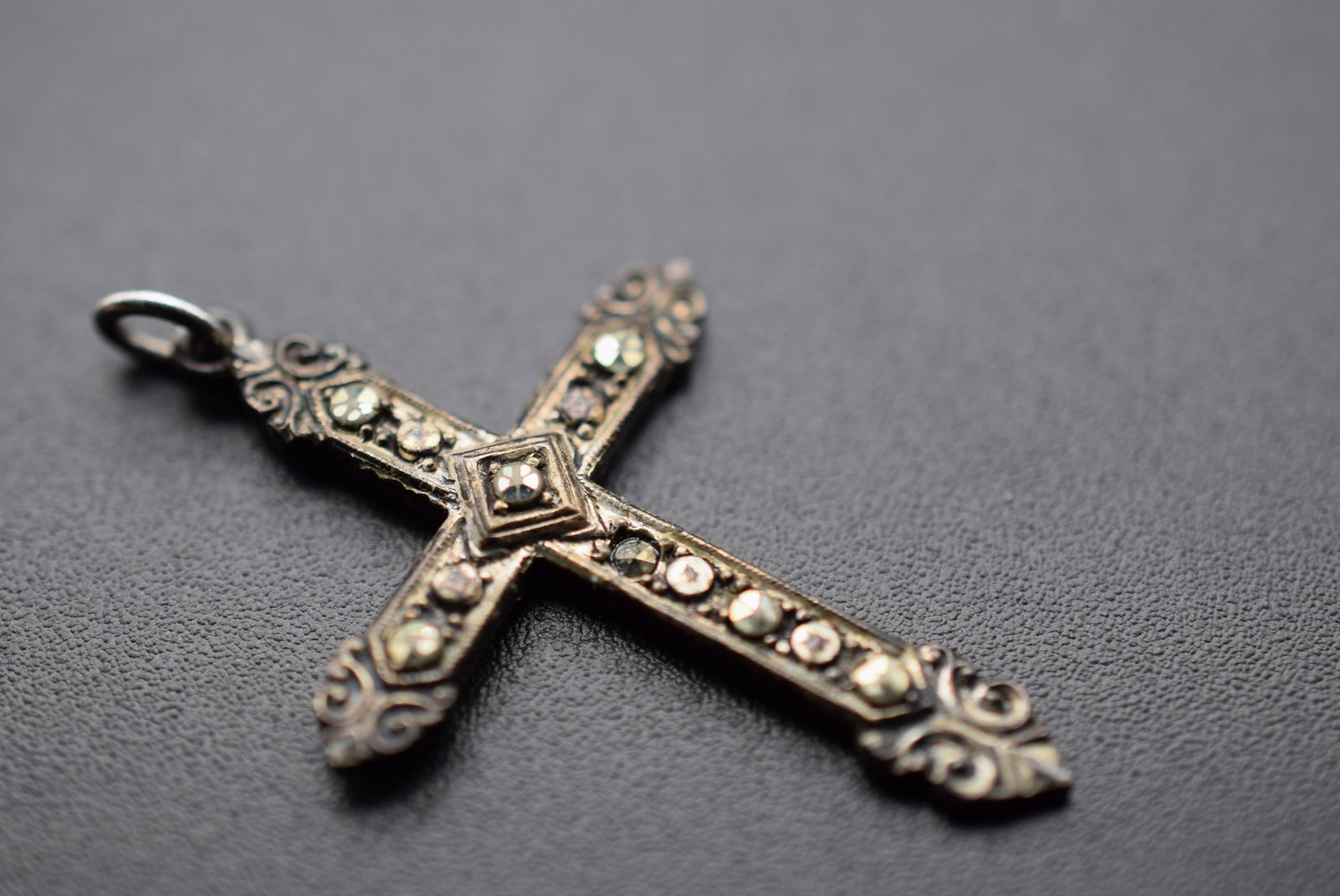 Sterling Silver 925 Marcasite Cross Pendant Lot#CF 392: Sterling Silver 925 Marcasite Cross Pendant measures 1 3/8" x 7/8" signed sterling on the back