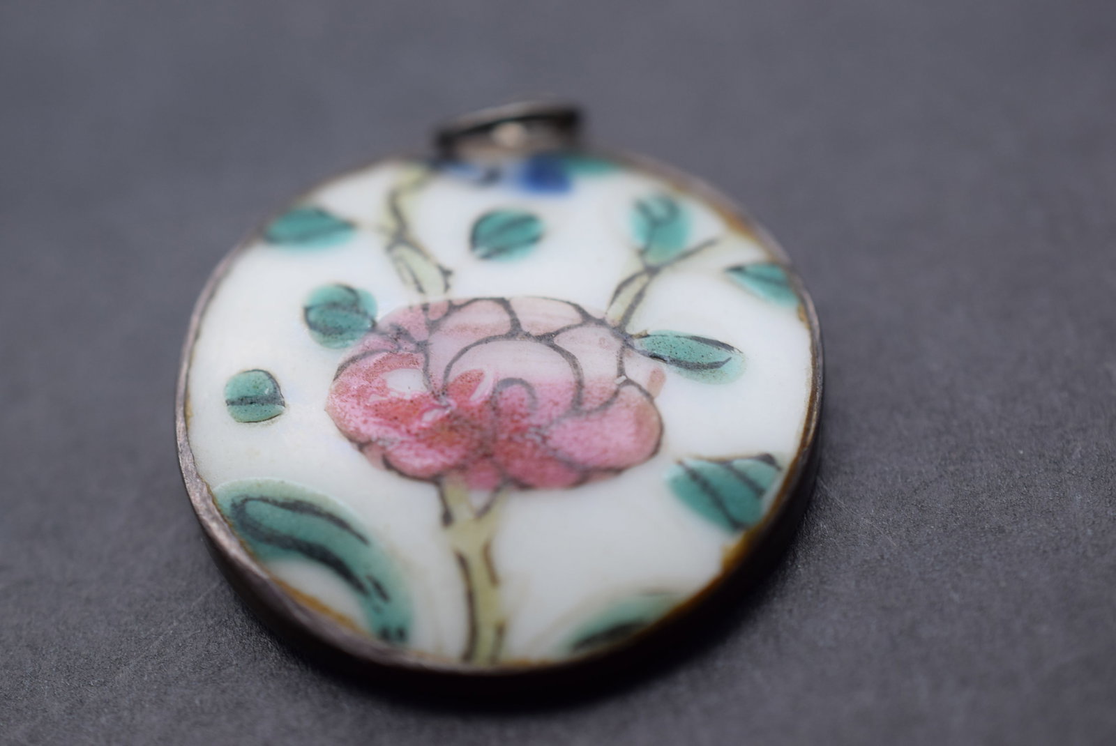Hand Painted Porcelain Pendant Vintage Lot 537 (1 of 3)