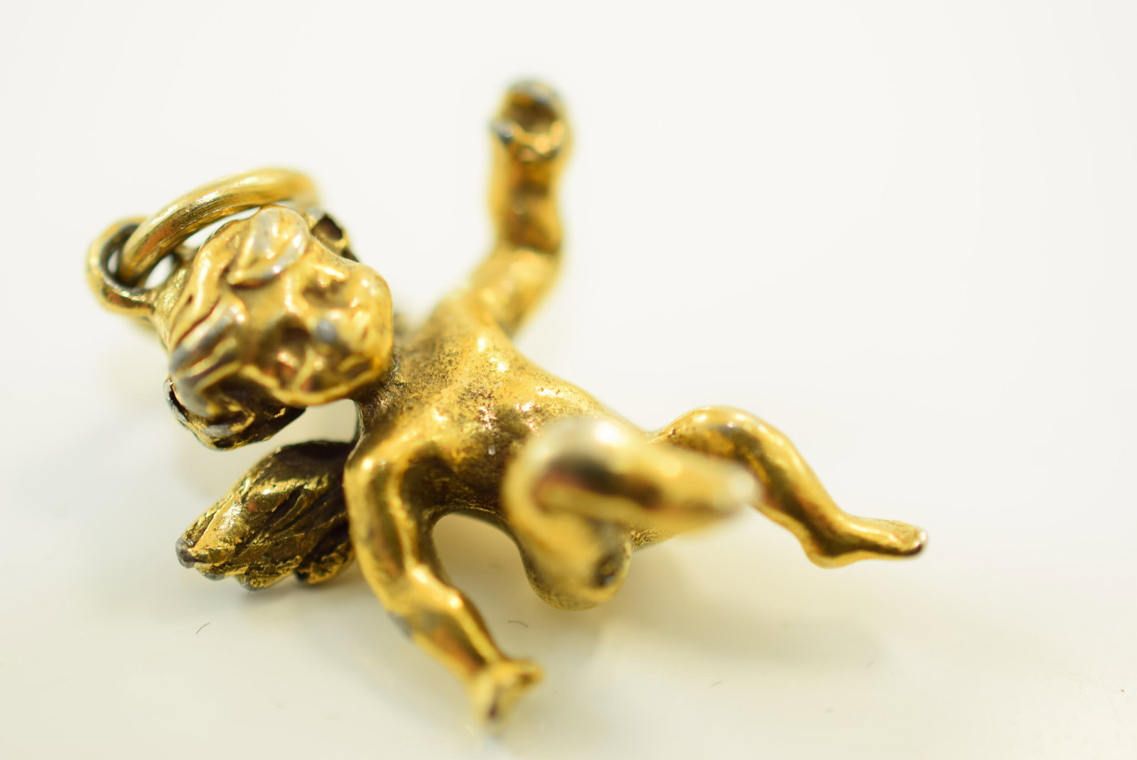 Puffy Pendant Winged Angel Cherub 1 1/4" Vintage Lot IL 575 (1 of 2)