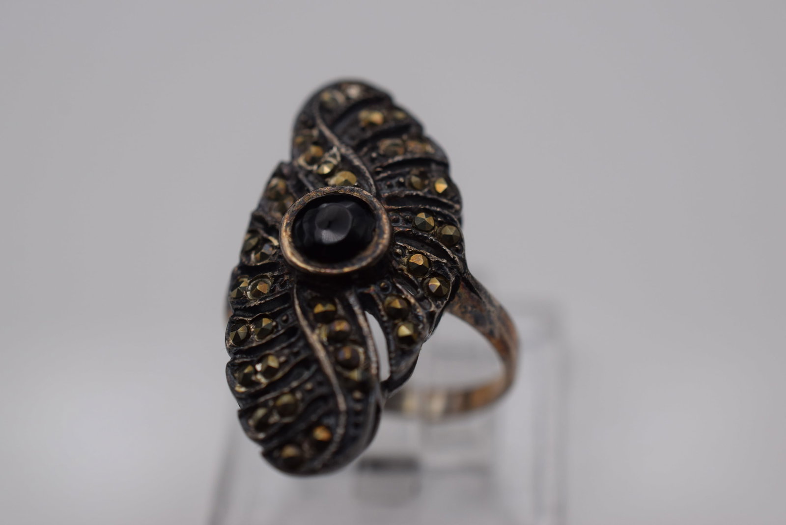 Sterling Silver 925 Marcasite Onyx Ring Size 4.25 Lot Fi 580: Sterling Silver 925 Marcasite Onyx Ring Size 4.25