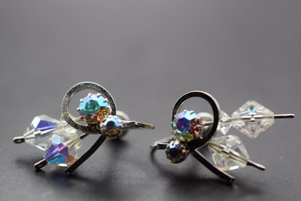 Continental Crystal and Rhinestone Screw back Earrings Vintage Lot 691 (1 of 2)