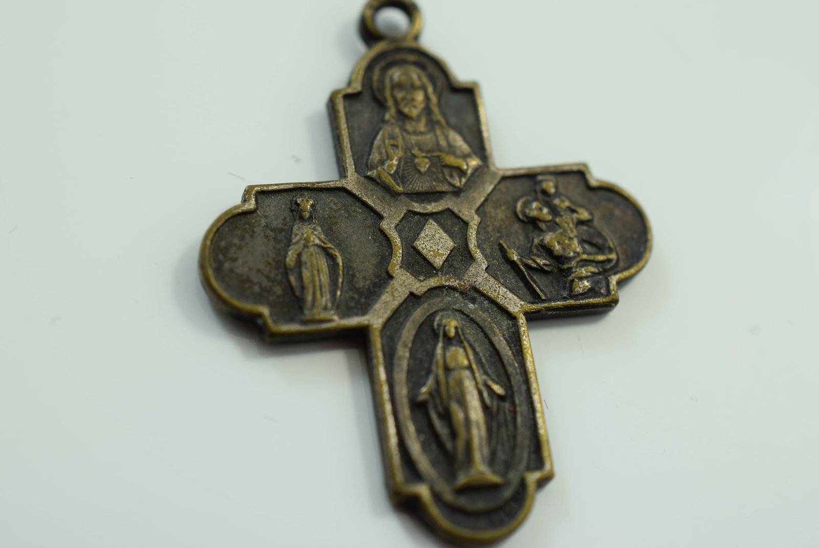 Religious Medal Vintage Cross 1 1/8" Lot IL 731 (1 of 3)