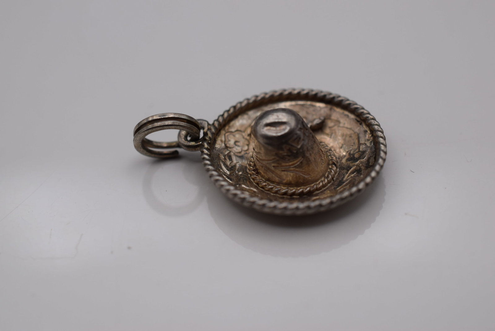 Sombrero Sterling Silver 925 Charm Pendant Lot Fi 780 (1 of 2)
