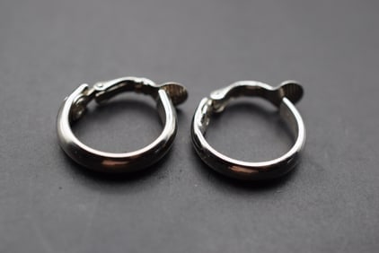 Hoop Clip Earrings vintage silvertone Lot 797 (1 of 2)