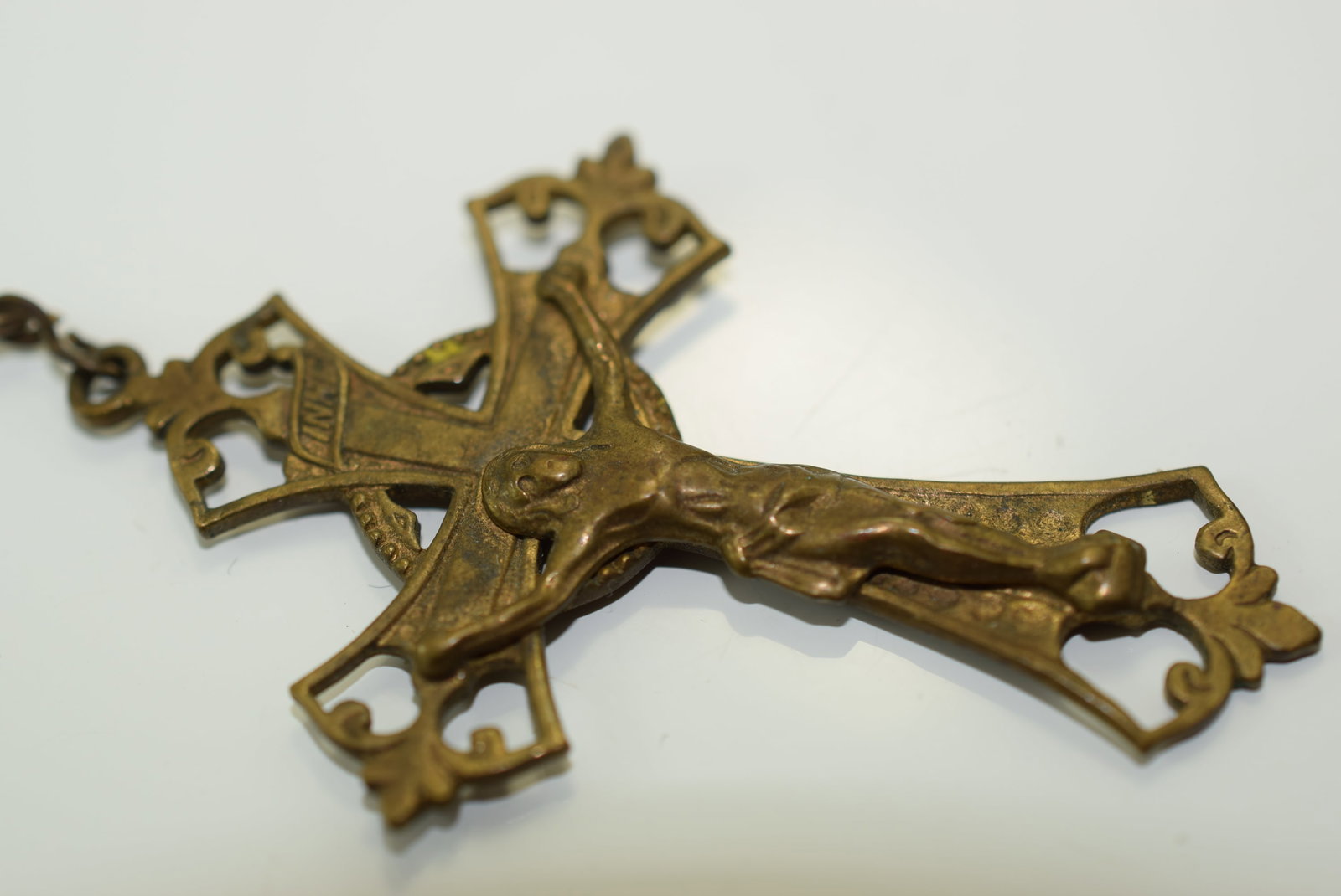 Vintage Crucifix Cross Ornate 1 3/4" Lot IL 803 (1 of 3)