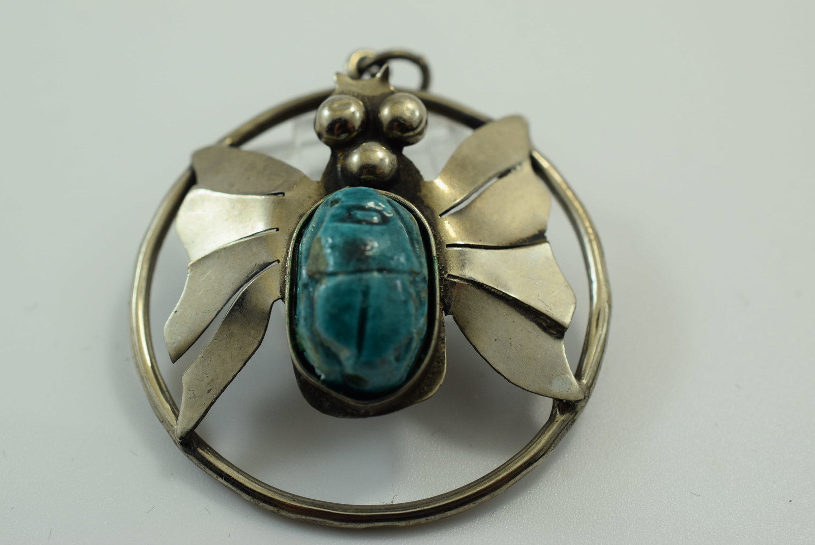 Scarab Bug Vintage Pendant 1 3/4" plus bale Lot IL 842 (1 of 3)