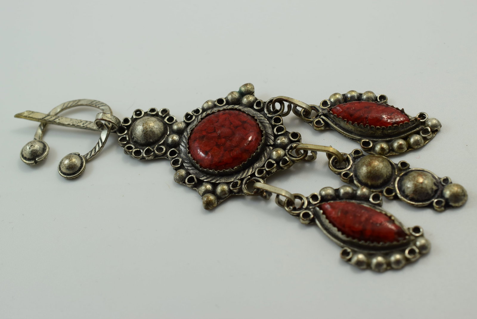 Pennanular East Pendant Vintage 5" long Lot IL 858: Pennanular East Pendant Vintage 5" long