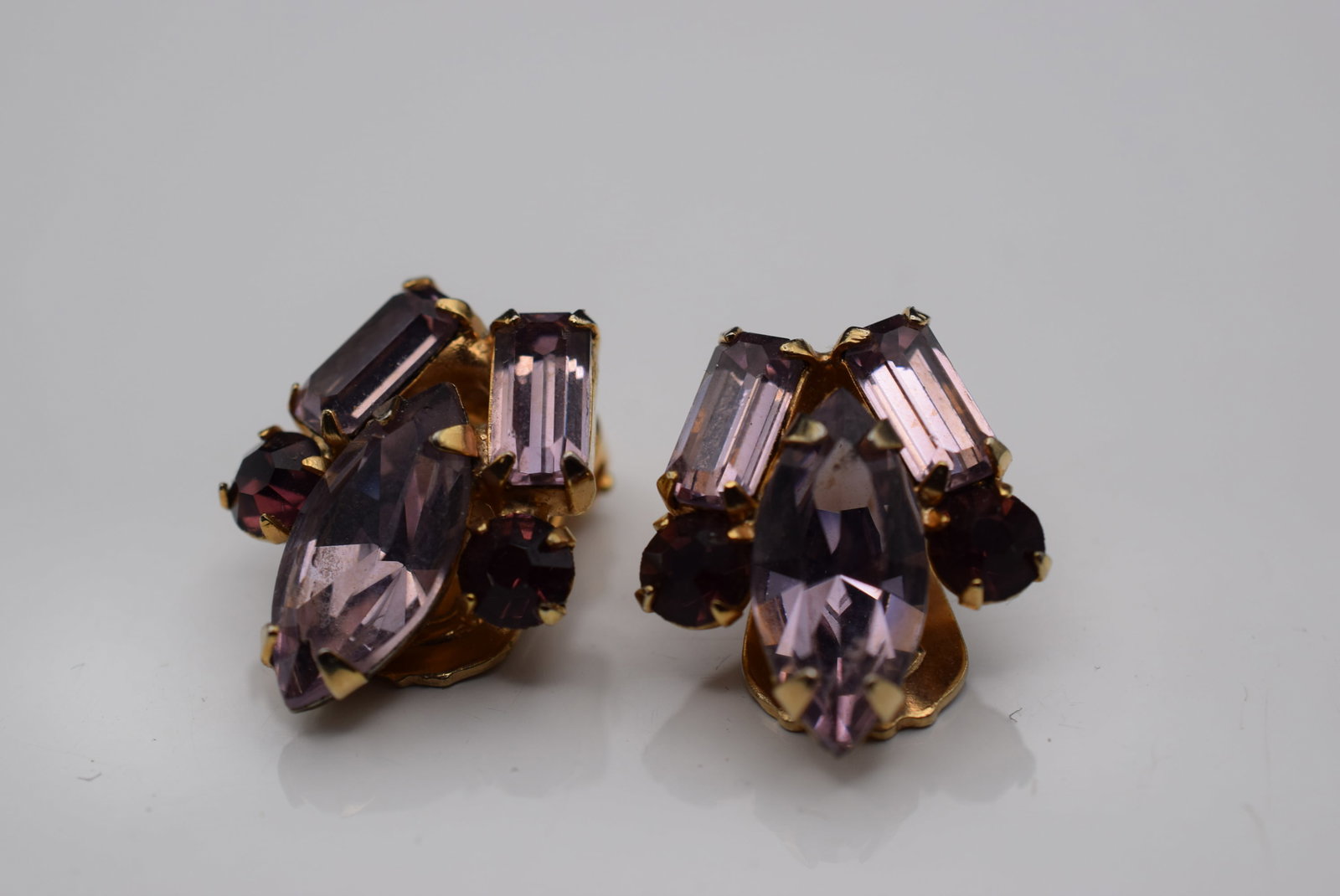 Rhinestone Purple Vintage Clip Earrings Lot Fi 886: Rhinestone Vintage Clip Earrings