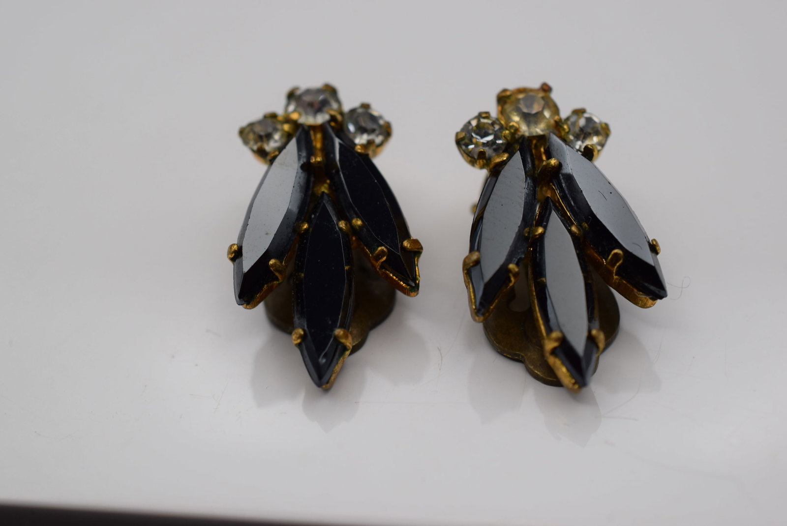 Rhinestone Black Clip Earrings Vintage 1940's Lot Fi 896 (1 of 2)