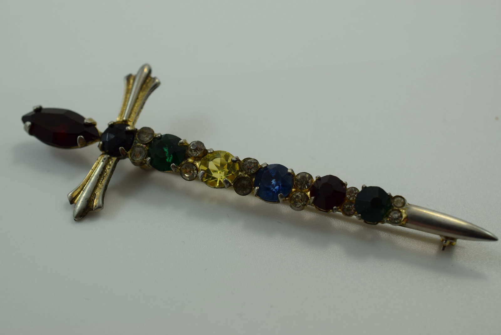 Coro Sterling Vermeil Rhinestone Scepter Sword Brooch Pin Vintage 1940's Lot IL 910: Coro Sterling Vermeil Rhinestone Scepter Sword Brooch Pin Vintage 1940's signed Coro Sterling