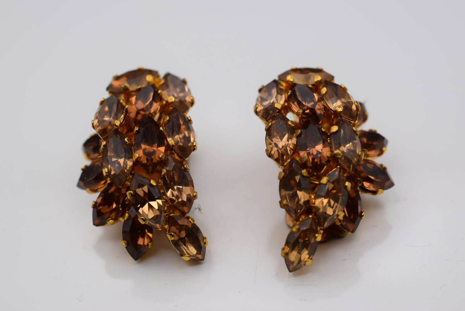Rhinestone Vintage Clip Earrings 1940's Lot Fi 913: Rhinestone Vintage Clip Earrings 1940's