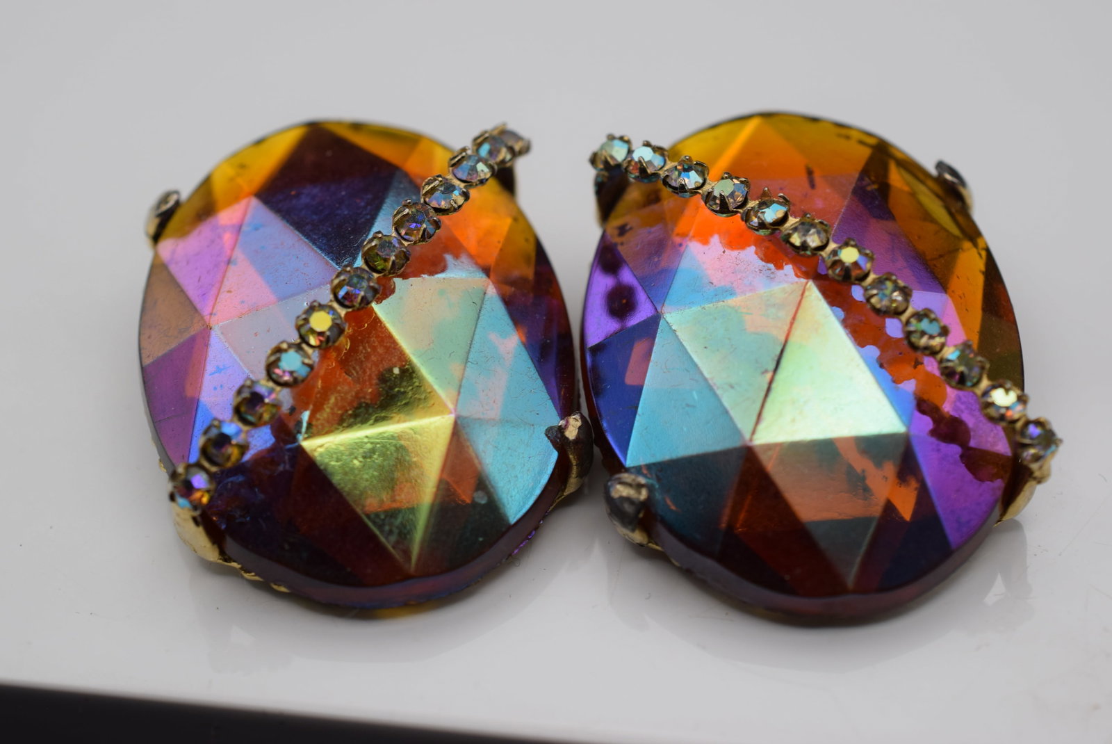 Pierre Huge Earrings Clip Vintage Lot Fi 919: Pierre Huge Earrings Clip Vintage measures 1 5/8" x 1 1/4"