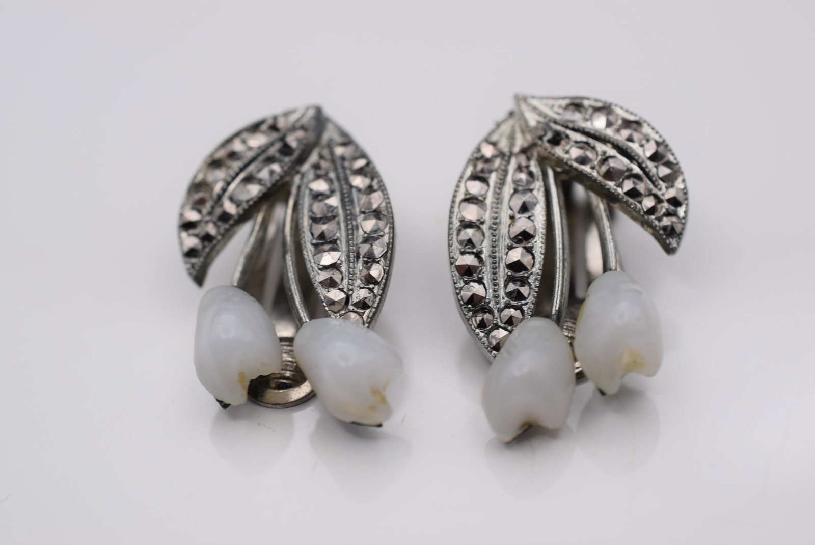 Marcasite Tulip Vintage Clip Earrings 1940's Lot Fi 938 (1 of 2)